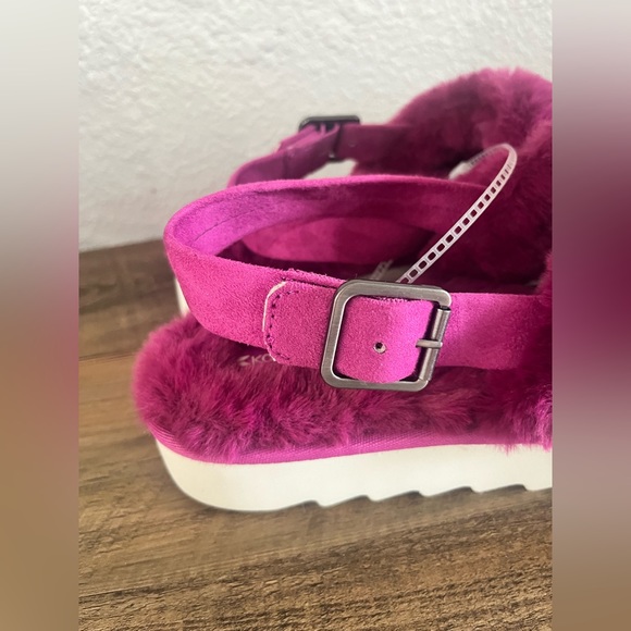 Koolaburra by UGG Fuzz'd Out Women's Sandal Slippers Fuchsia Size 9 - Picture 6 of 7